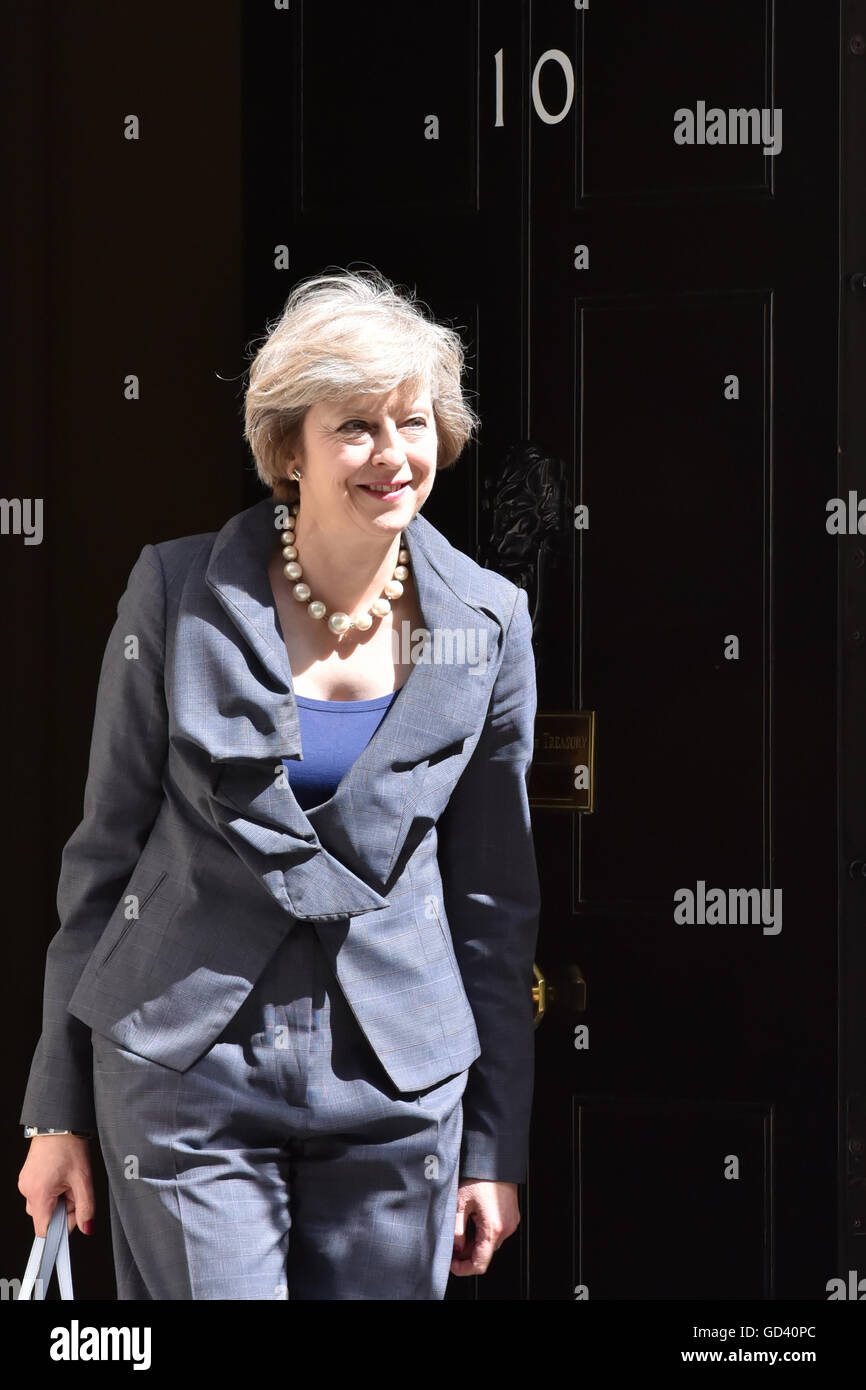 London, UK. 12th July, 2016. Theresa May leaves 10 Downing Street after David Cameron's last cabinet meeting. Credit:  Nigel Pacquette/Alamy Live News Stock Photo