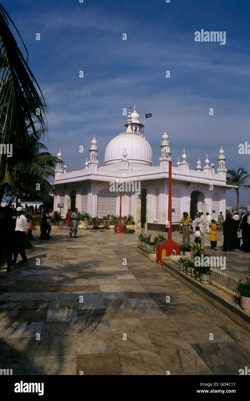 Haji Ali's Tomb Stock Photo - Alamy