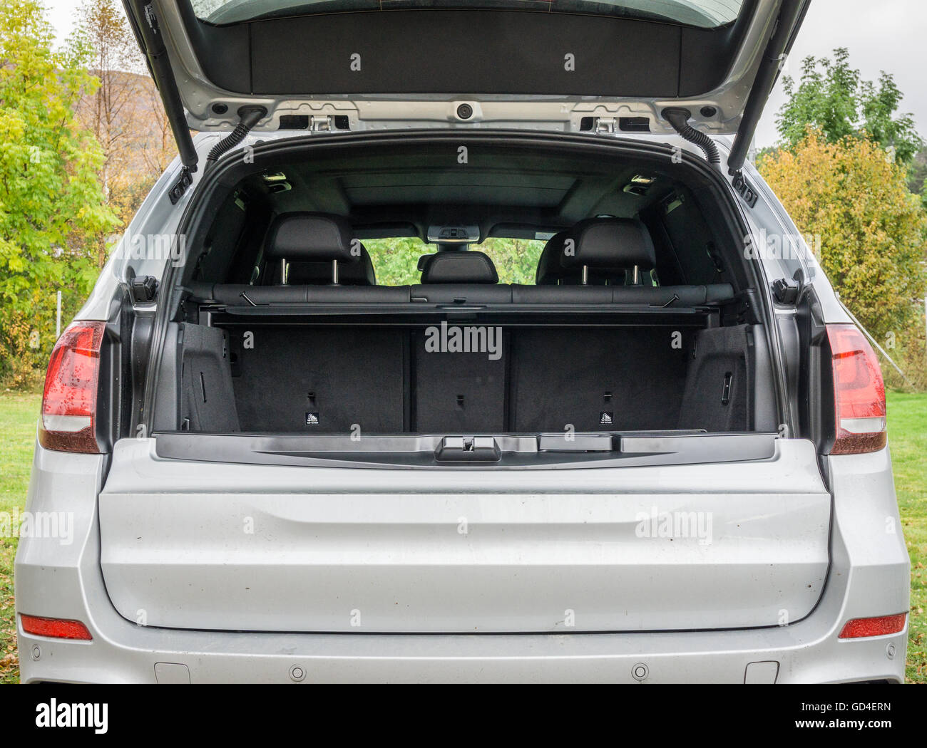 tailgate evoc
