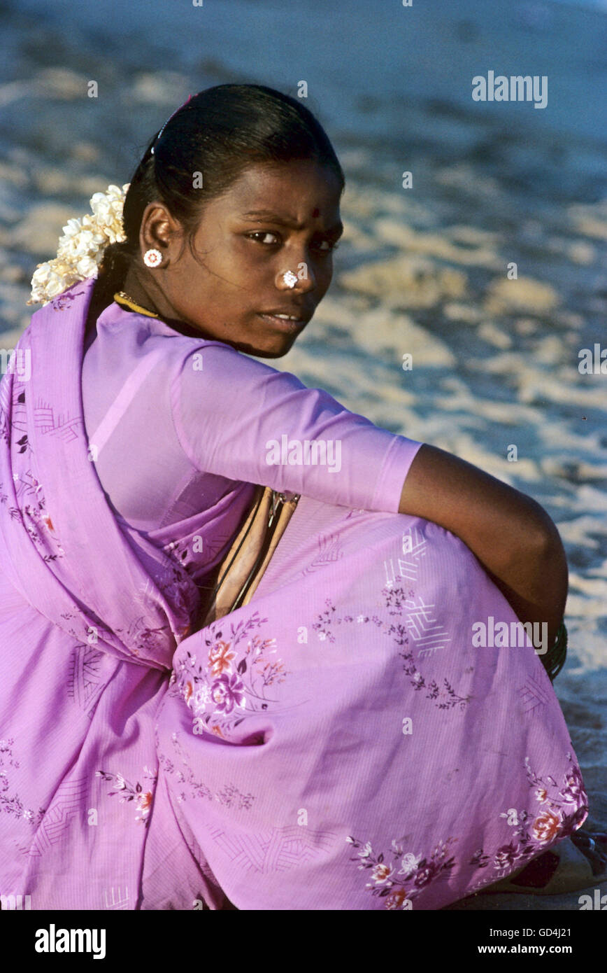 Indian woman in saree chennai hi-res stock photography and images - Alamy