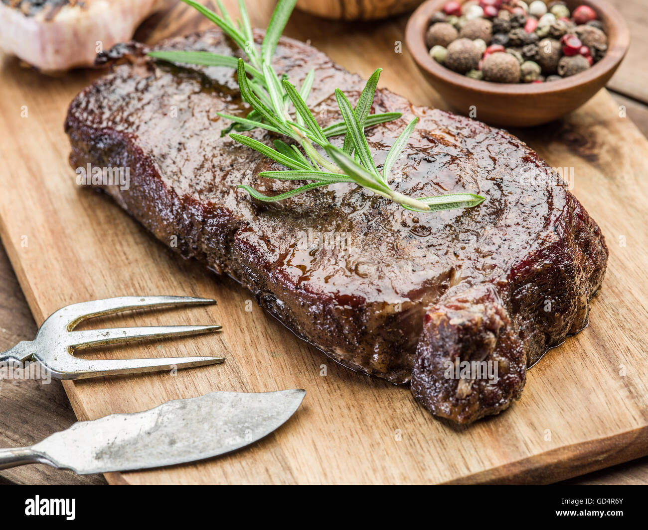 Well done steak hires stock photography and images Alamy