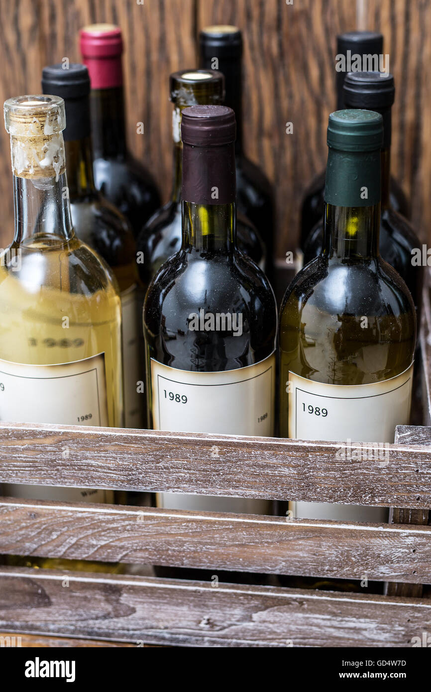 Old wine bottles hi-res stock photography and images - Alamy