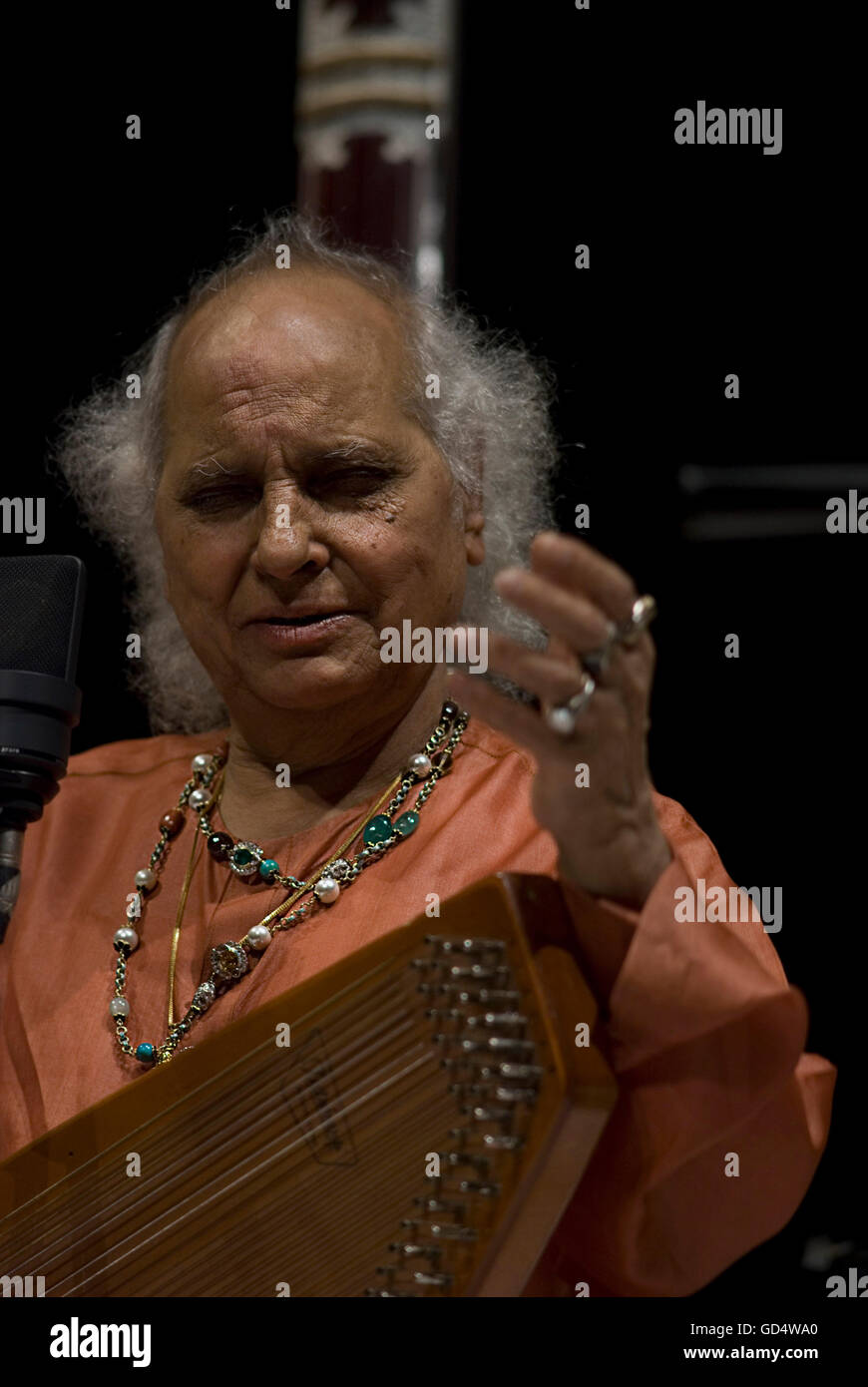 Jasraj hi-res stock photography and images - Alamy