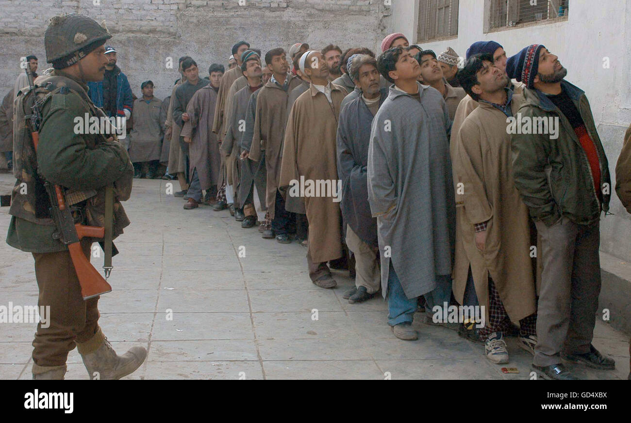 Men Waiting In Queue Stock Photo Alamy men-waiting-in-queue-stock-photo-alamy