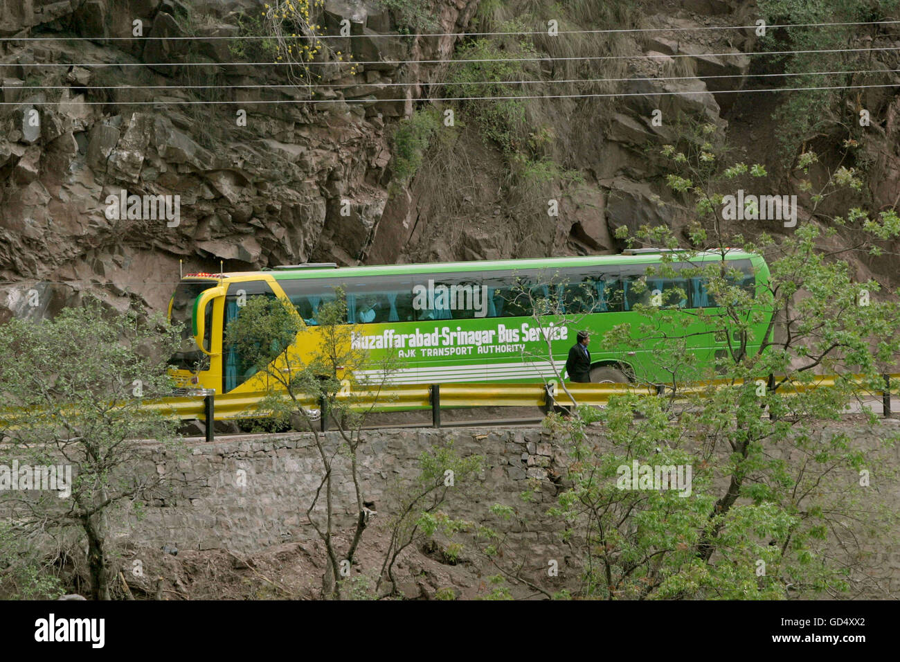 Muzaffarabad-Srinagar bus Stock Photo