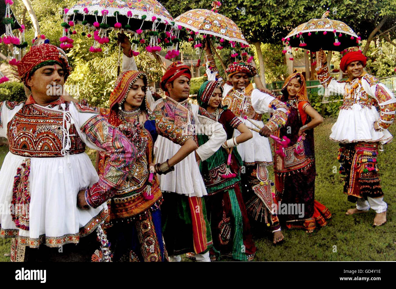 Garba Navratri Festival Stock Photo Alamy