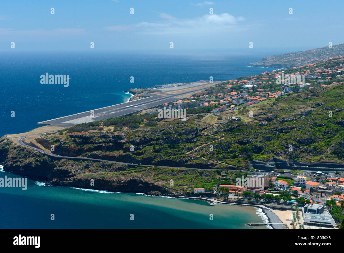Funchal, Flughafen, Airport, Madeira, Portugal Stock Photo Alamy
