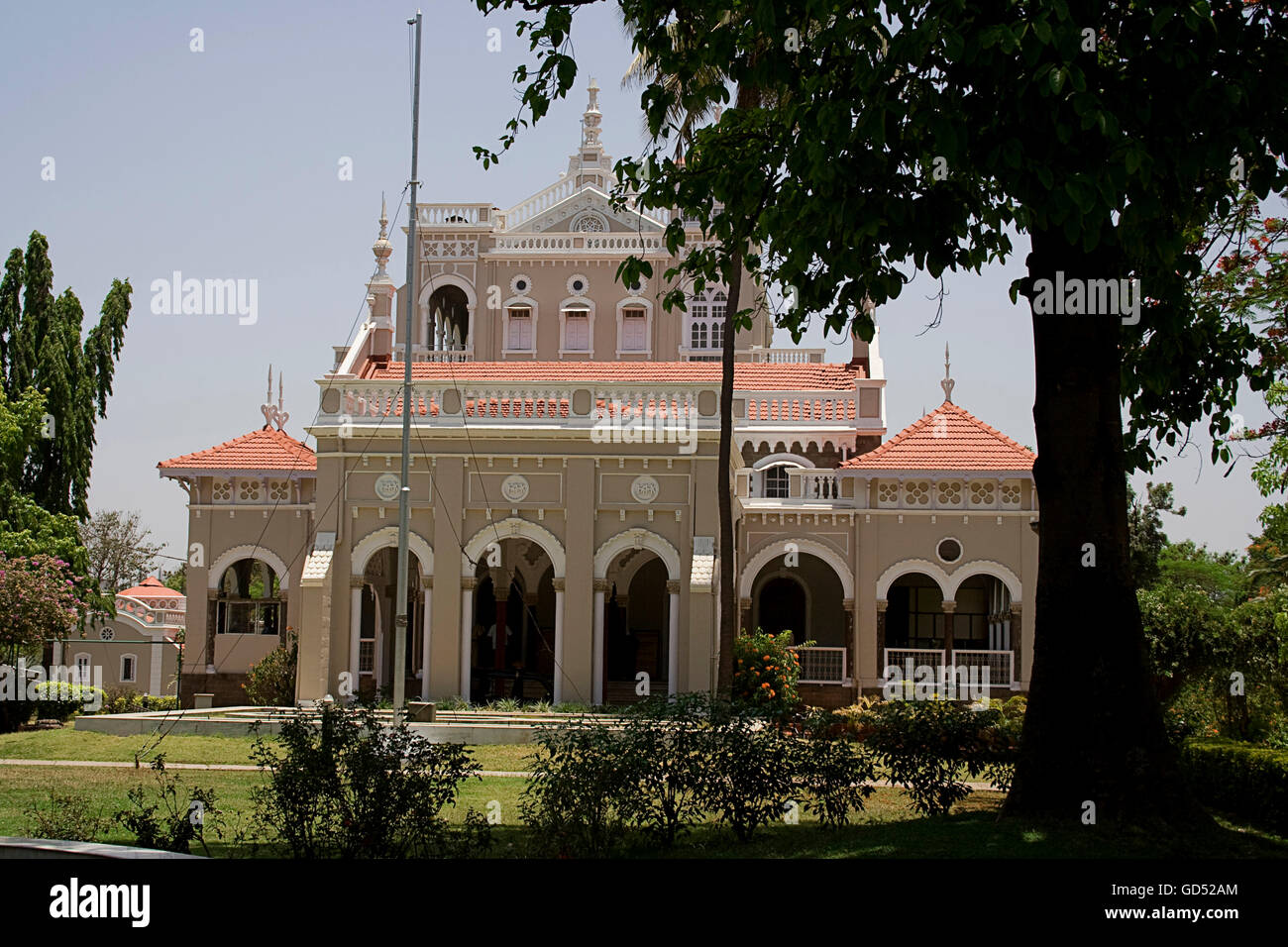 Aga Khan Palace Stock Photo Alamy