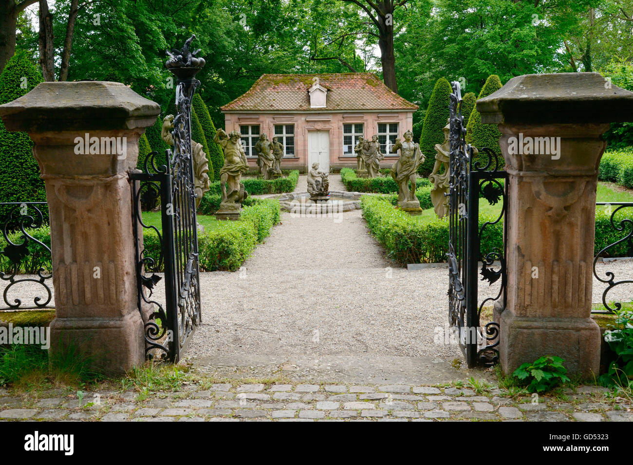 Baroque garden, St Johannis, Nuremberg, Franconia, Bavaria, Germany Stock  Photo - Alamy