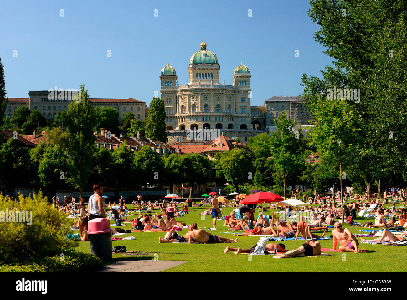 Bundeshaus, Marzili-Bad, open-air bath, parliament building, Bern, canton Bern, Switzerland Stock Photo