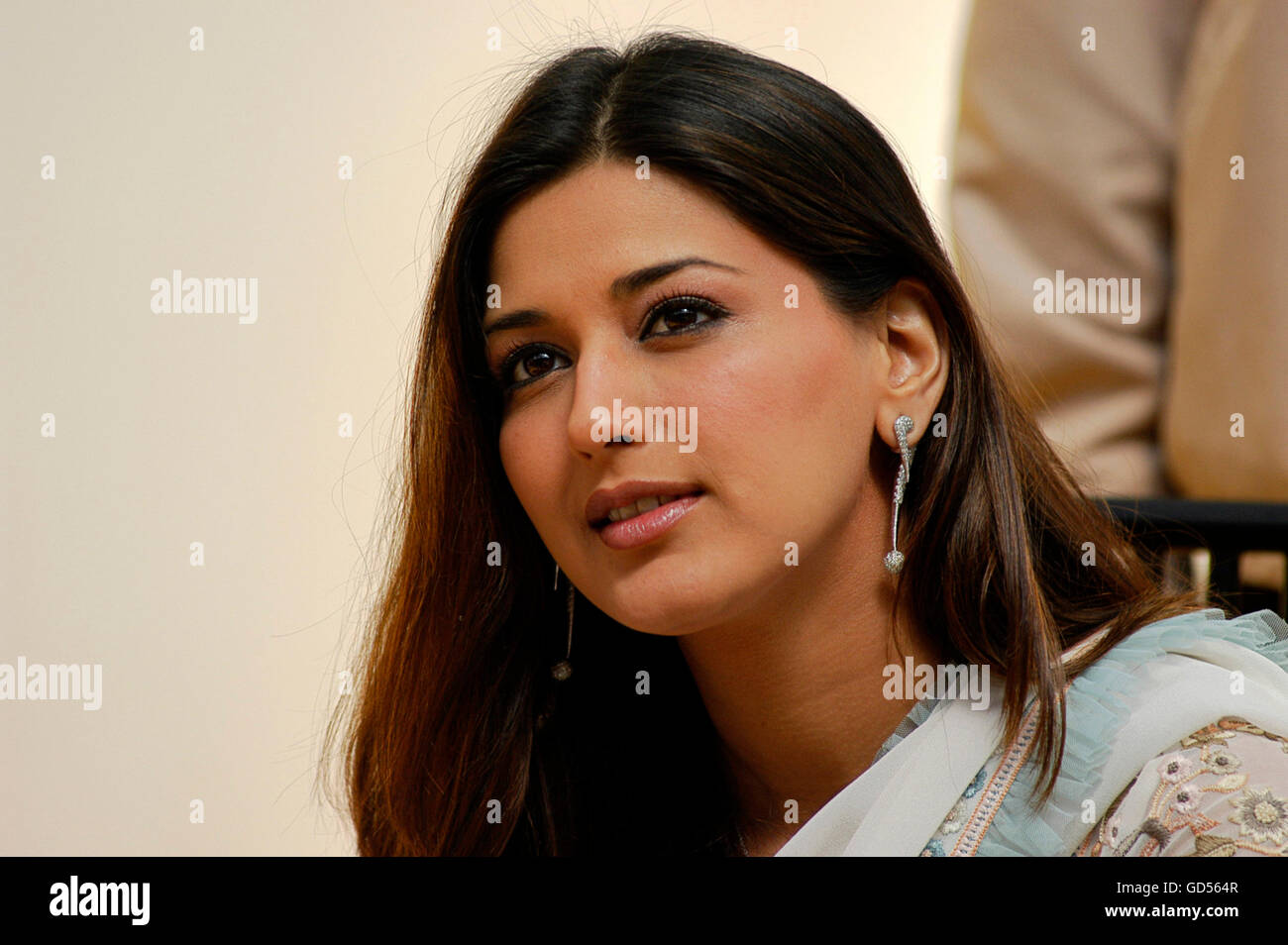 Sonali bendre hi-res stock photography and images - Alamy Sonali bendre hi-res stock photography and images - Alamy