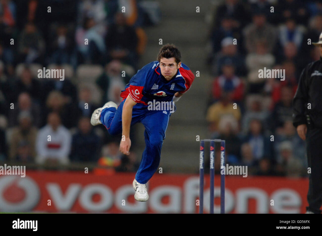 James anderson hires stock photography and images Alamy