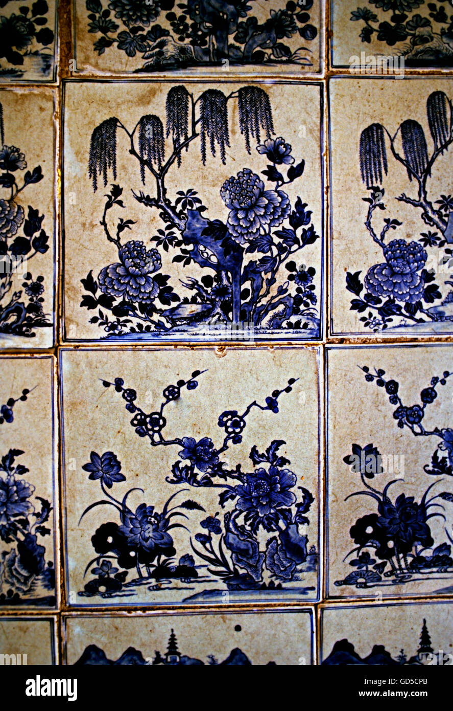 Chinese floor tiles Stock Photo Alamy