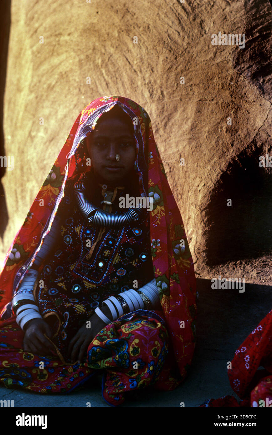 Traditionally Traditionally dressed girls Stock Photo - Alamy
