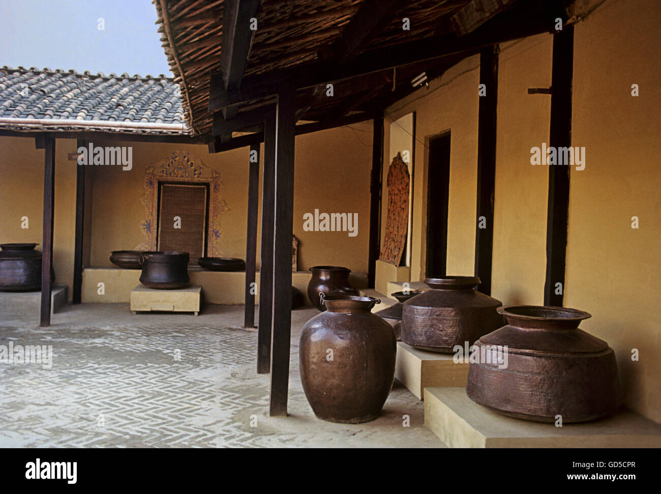 Crafts museum delhi hi-res stock photography and images - Alamy