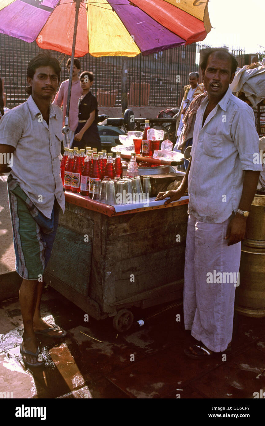 Cold drinks for sale Stock Photo Alamy