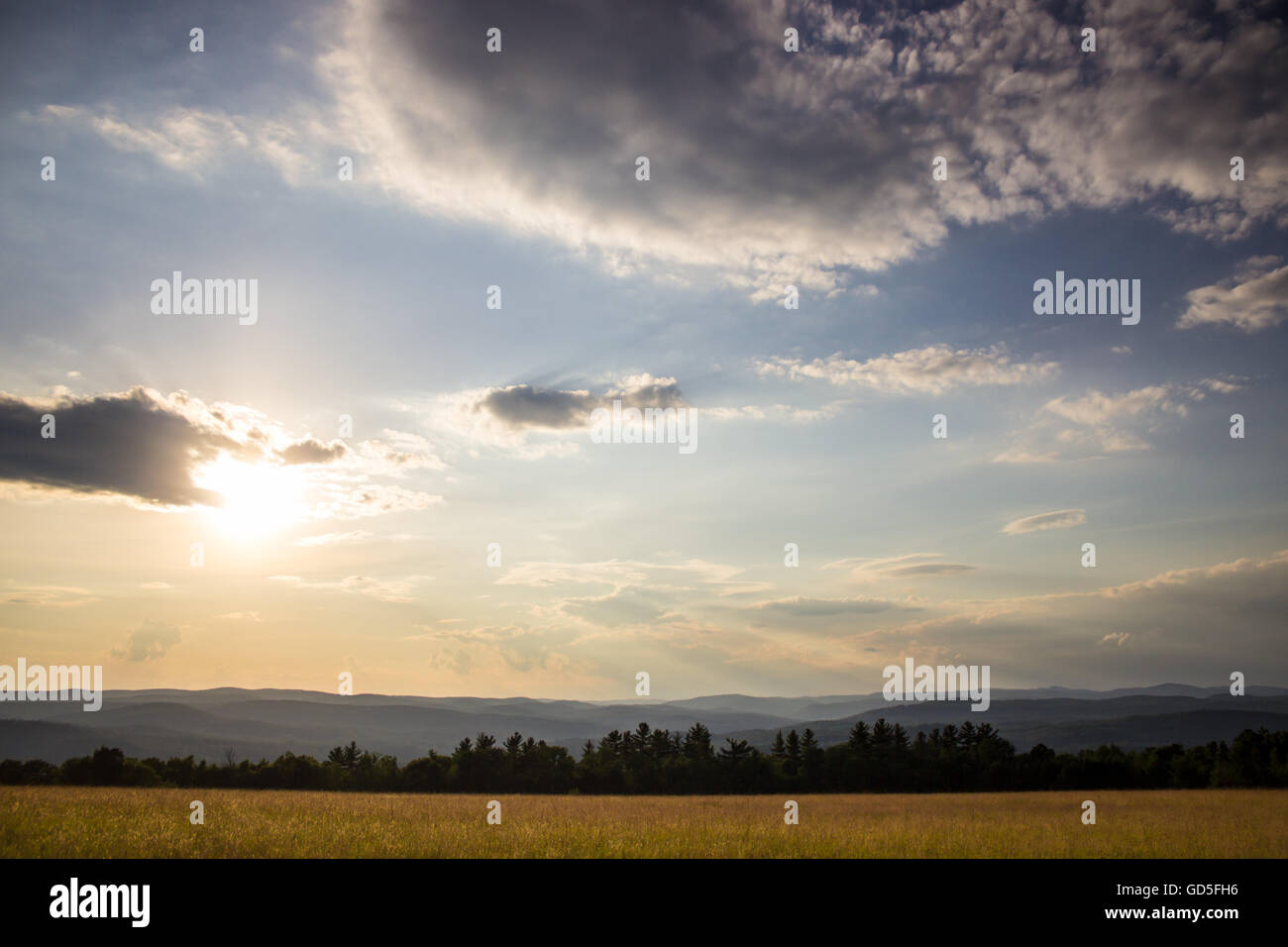 Beautiful sunset sky over mountain hi-res stock photography and images ...