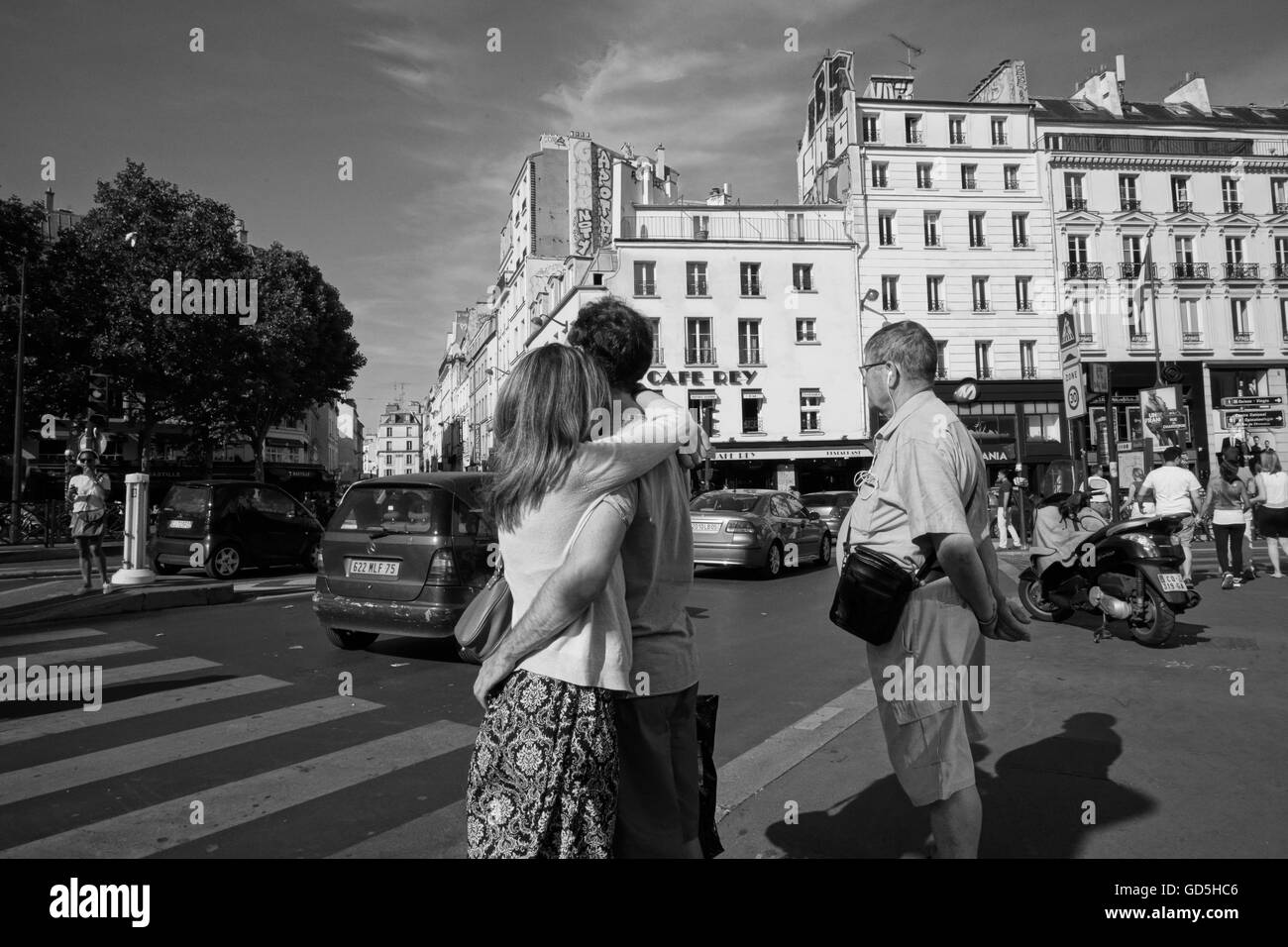 Couple embracing on streets of paris, france, europe Stock Photo
