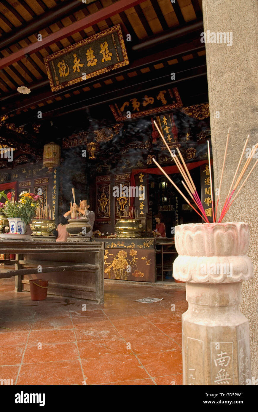 Incense sticks buddhist temple malaysia hi-res stock photography and ...