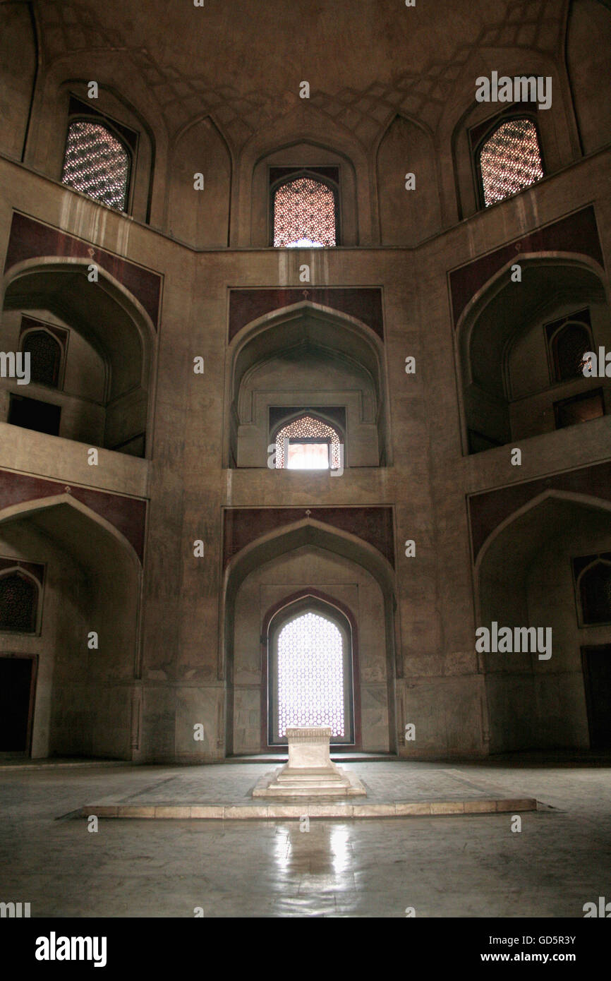 Humayun tomb interior hi-res stock photography and images - Alamy