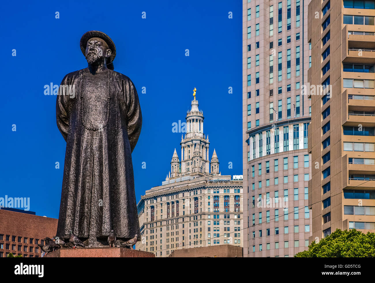 Lin ze xu square hires stock photography and images Alamy