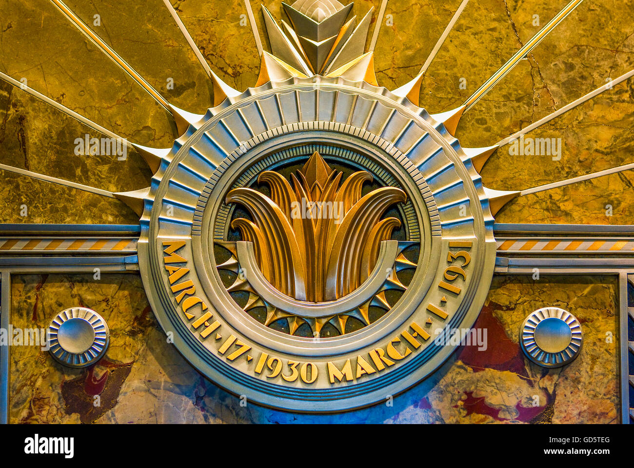 U S A New York Manhattan Inside Decorations Of The Empire State