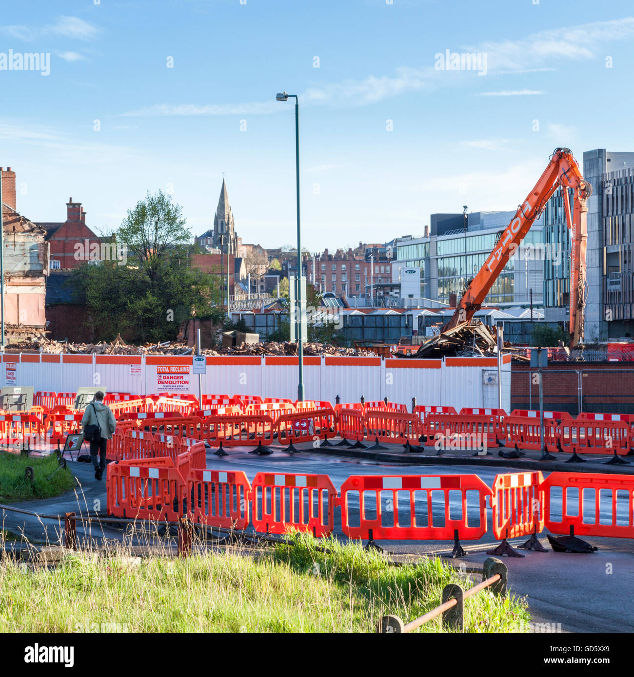 Chapter 8 temporary road safety barriers near demolition work, Nottingham, England, UK Stock Photo