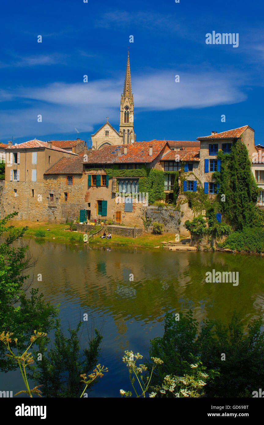 Saint Antonin Noble Val, Aveyron River, Tarn et Garonne department