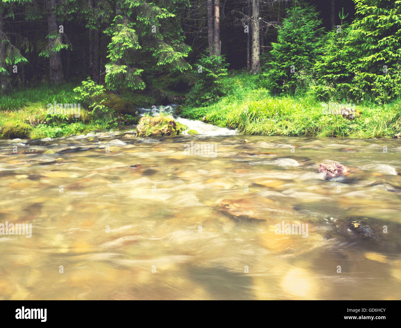 River mountain stream hi-res stock photography and images - Alamy