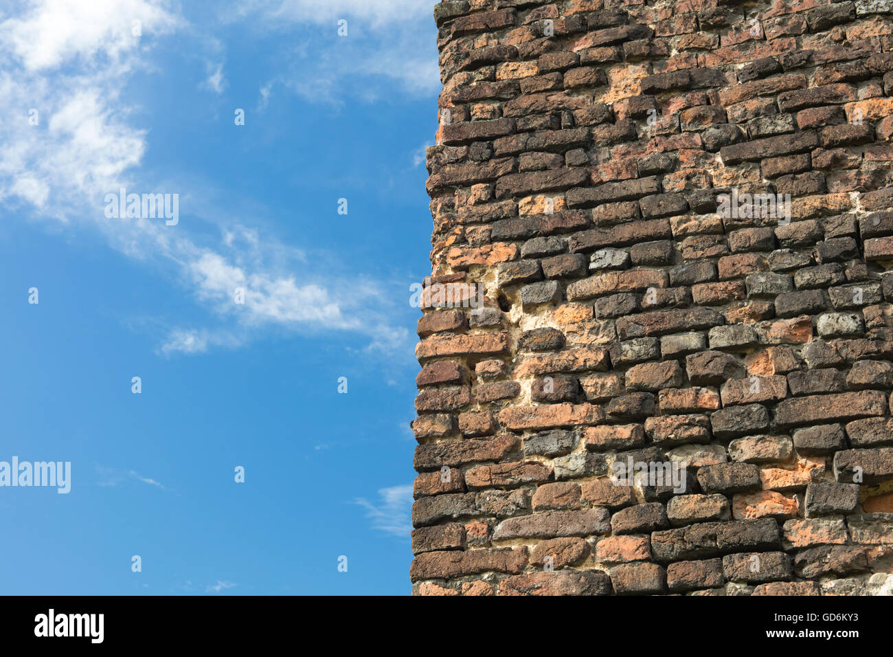 Old brick house clouds hi-res stock photography and images - Alamy
