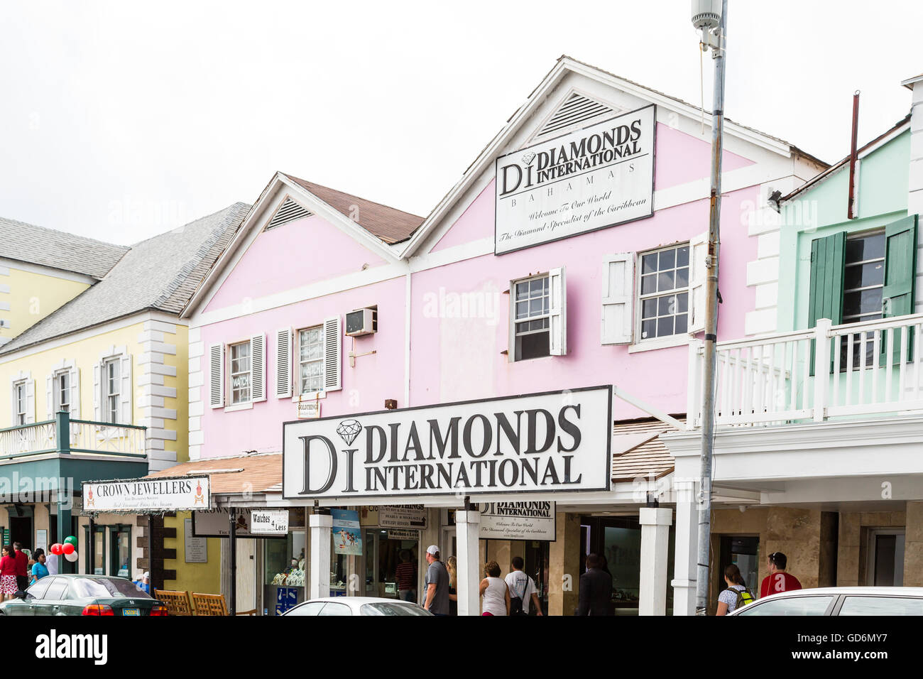 Diamonds international hi-res stock photography and images - Alamy
