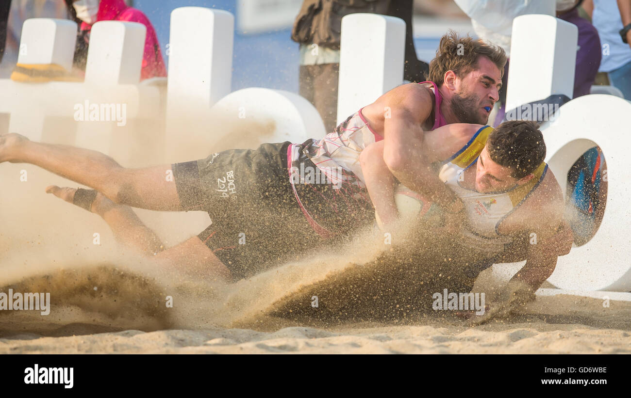 Beach rugby woman hi-res stock photography and images - Alamy