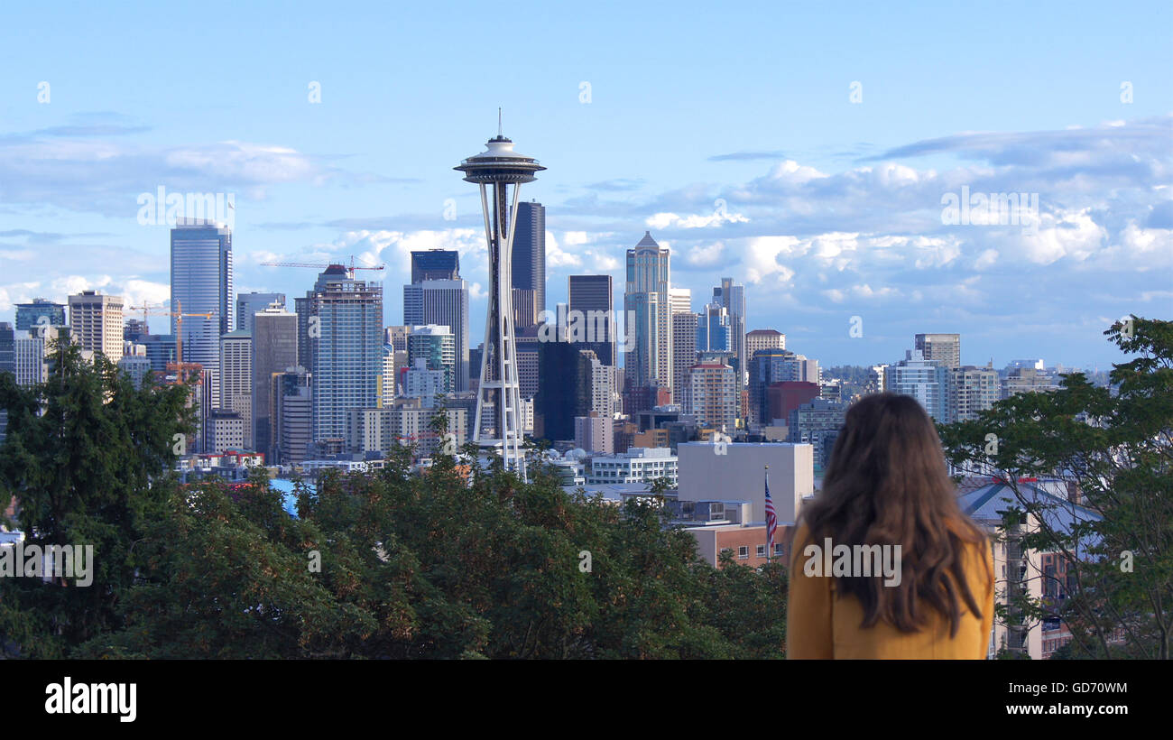 Seattle Skyline Panorama from Kerry Park during the day Stock Photo - Alamy