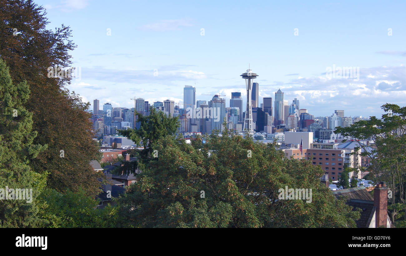 Seattle Skyline Panorama from Kerry Park during the day Stock Photo - Alamy