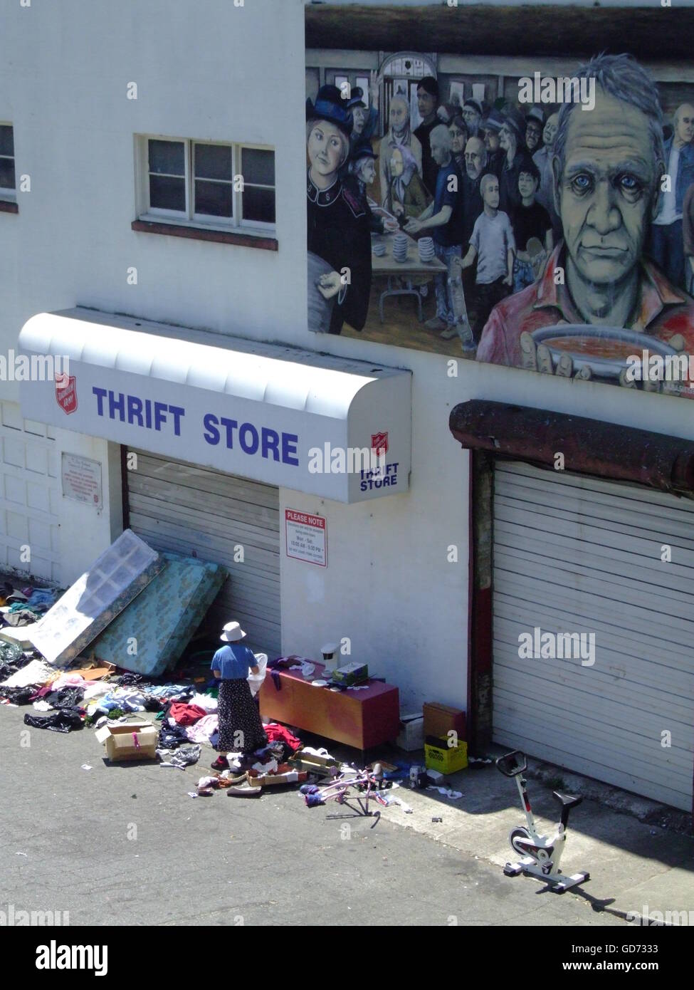 Thrift Store Vancouver Stock Photo Alamy