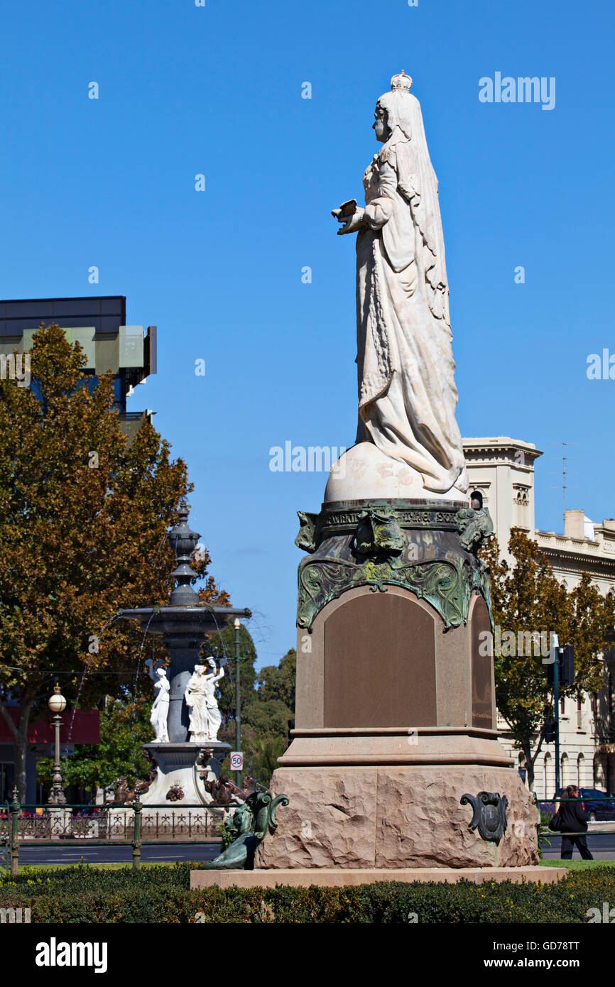 Bendigo sculpture hires stock photography and images Alamy