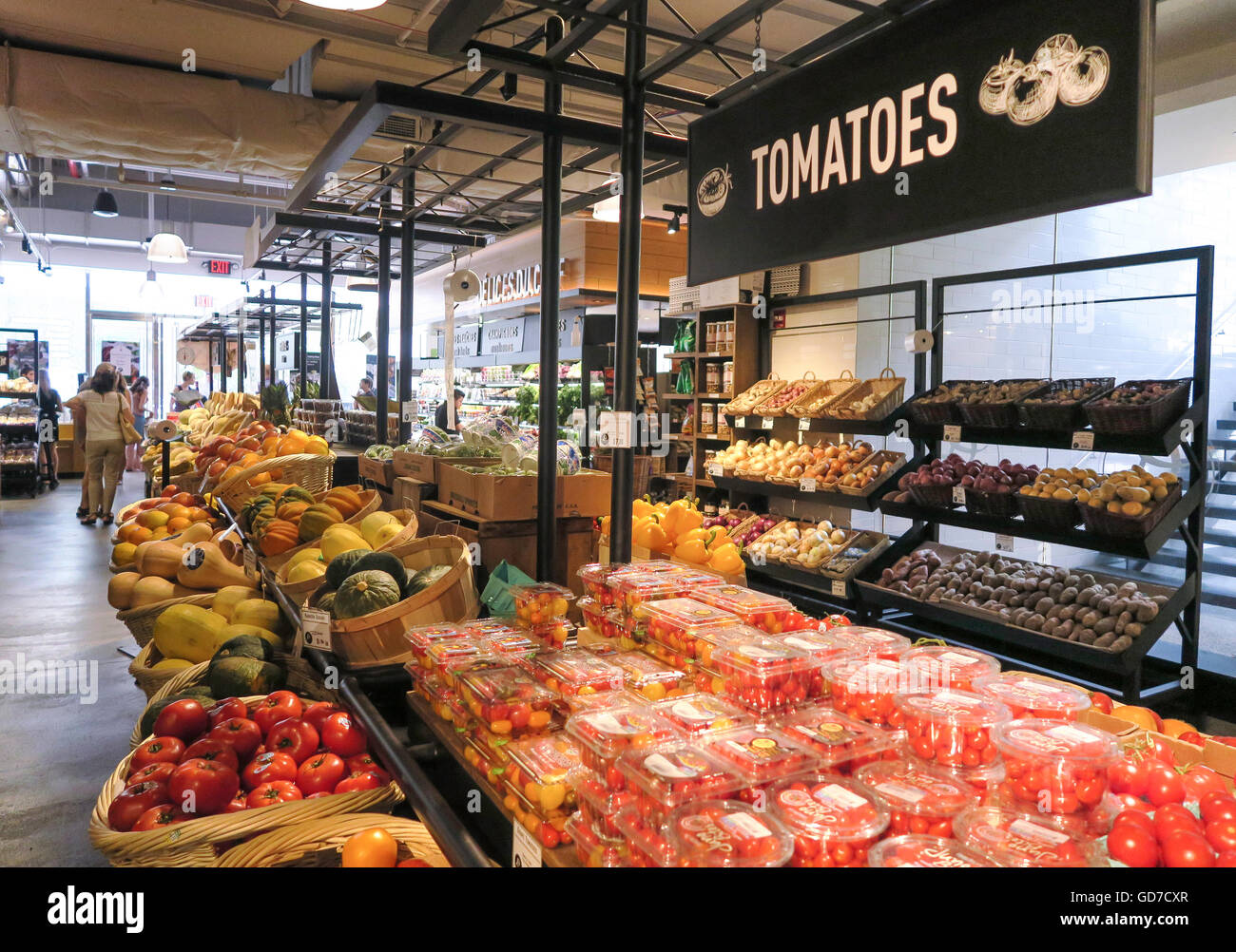 Le District French Marketplace, Brookfield Place, NYC Stock Photo Alamy