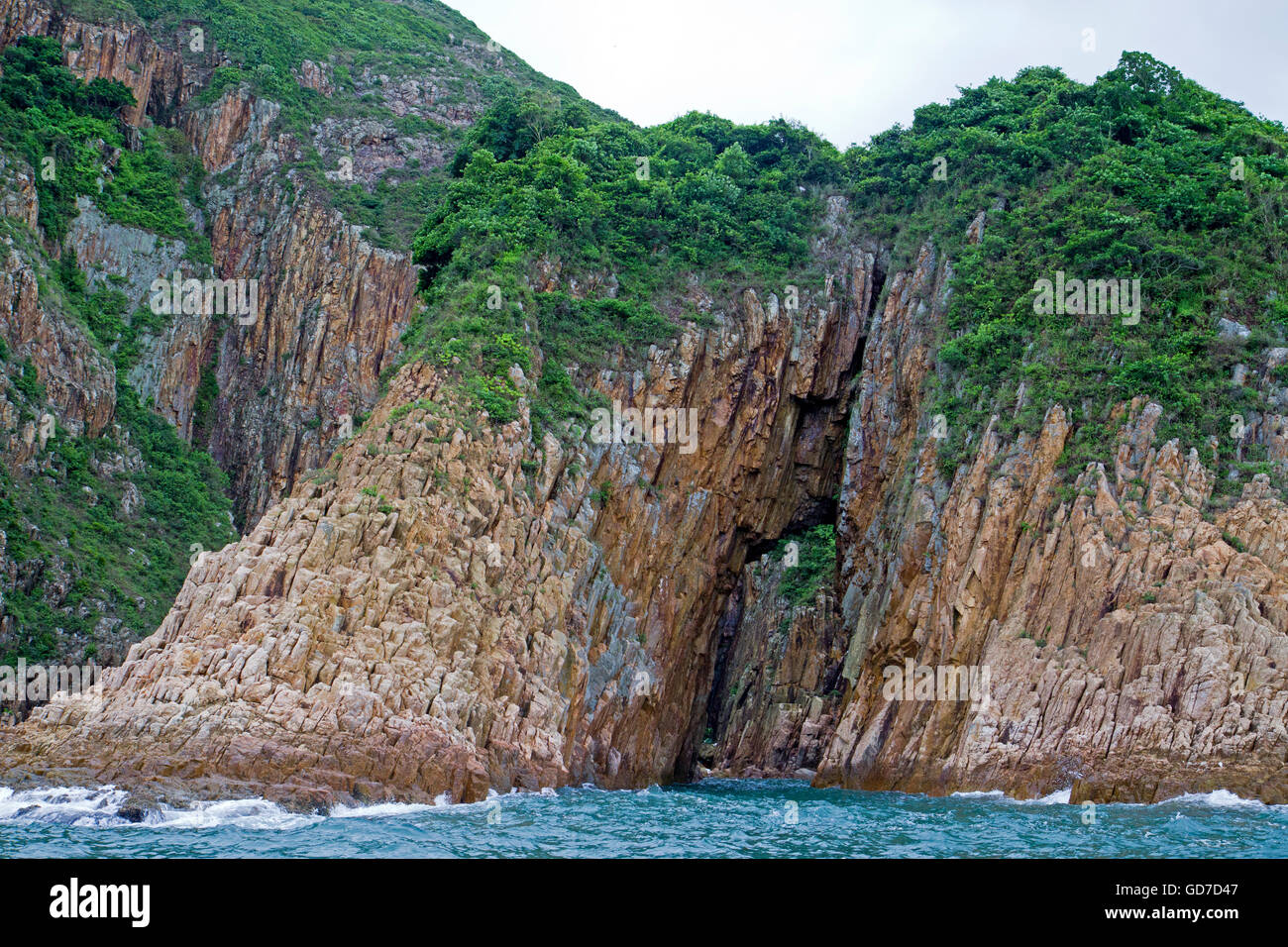 Volcanic coastline along the Hong Kong Geological Park Stock Photo