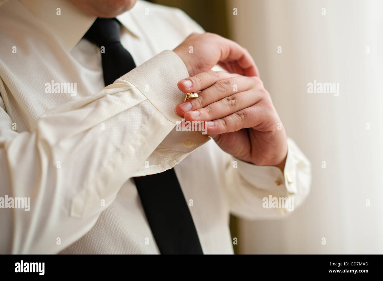 men wear cufflinks on a shirt sleeve Stock Photo Alamy