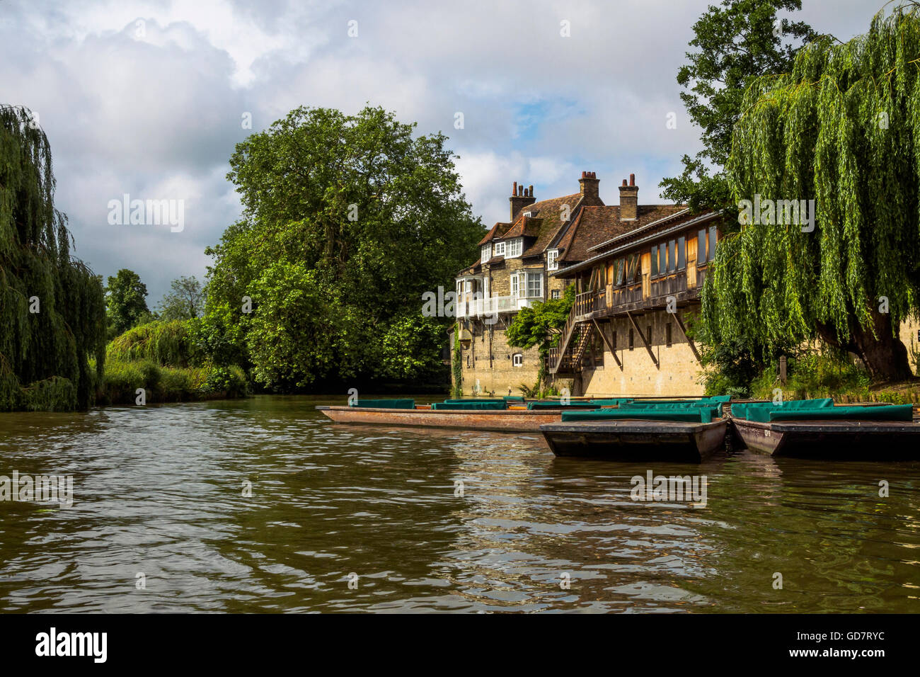 The Old Granary and library of Darwin College by Mill Pond, Cambridge