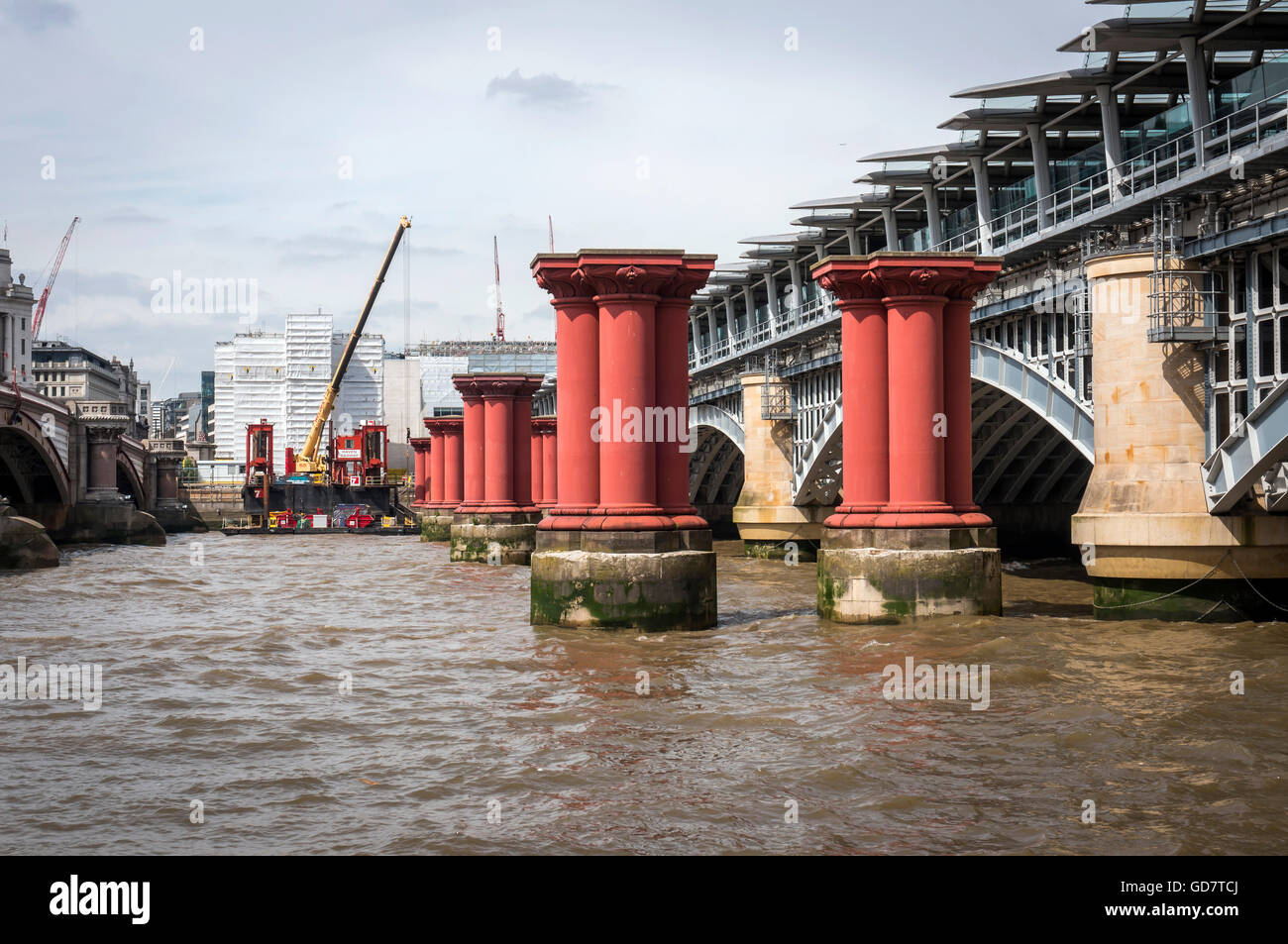 Disused Victorian plinths between the Blackfriars road and rail bridges over the River Thames, London, UK Stock Photo