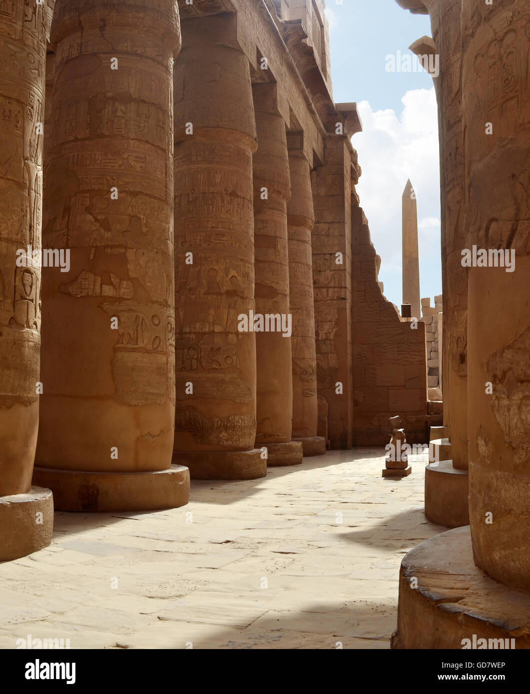 Egyptian columns hires stock photography and images Alamy