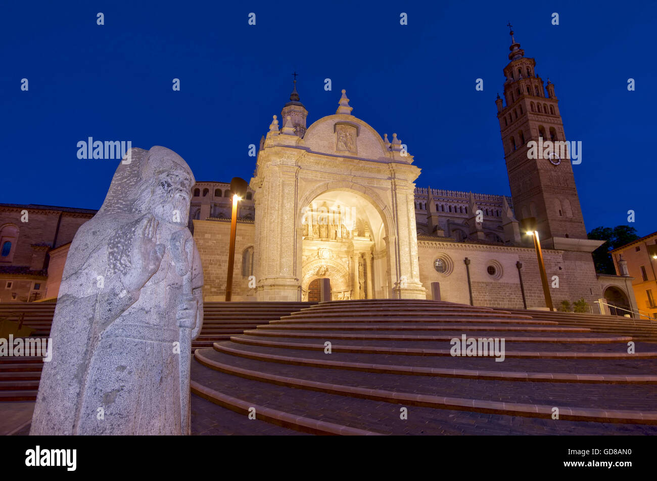 Statue of mary magdalene hi-res stock photography and images - Alamy