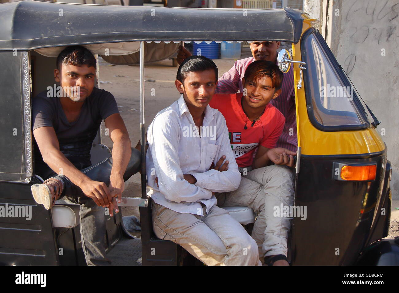 Portrait of Rickshaw drivers in Bhuj, Gujarat, India Stock Photo