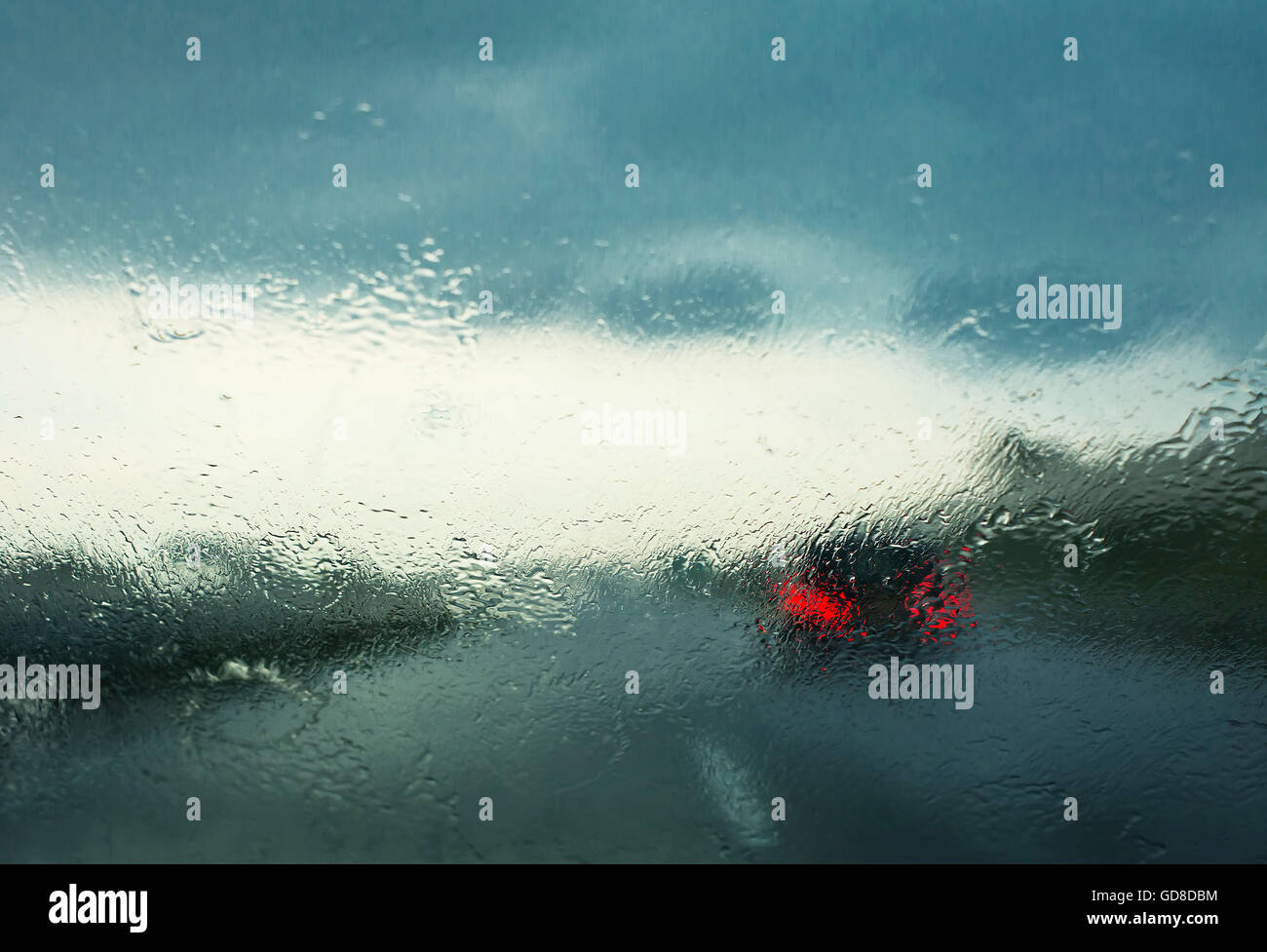 Visibility driving hi-res stock photography and images - Alamy