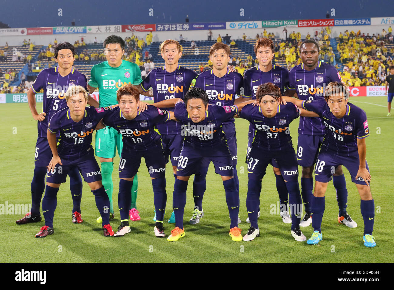 Kashiwa Hitachi Stadium Chiba Japan 13th July 16 Sanfrecce Hiroshima Team Group Line Up July 13 16 Football Soccer 16 J1 League 2nd Stage Match Between Kashiwa Reysol 3 3 Sanfrecce Hiroshima