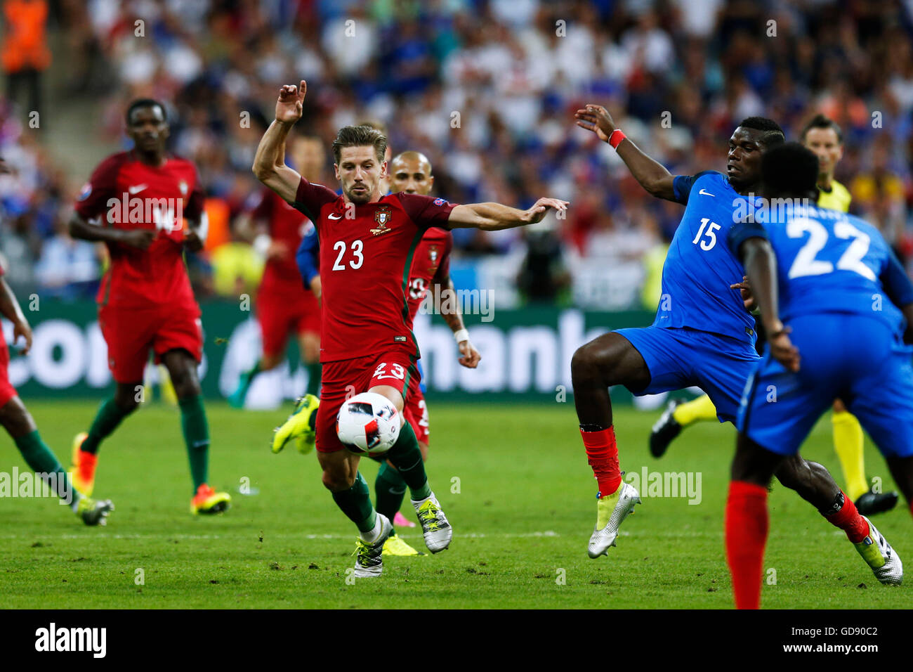 Saint Denis France C D 10th July 2016 Adrien Silva Por Stock Photo Alamy