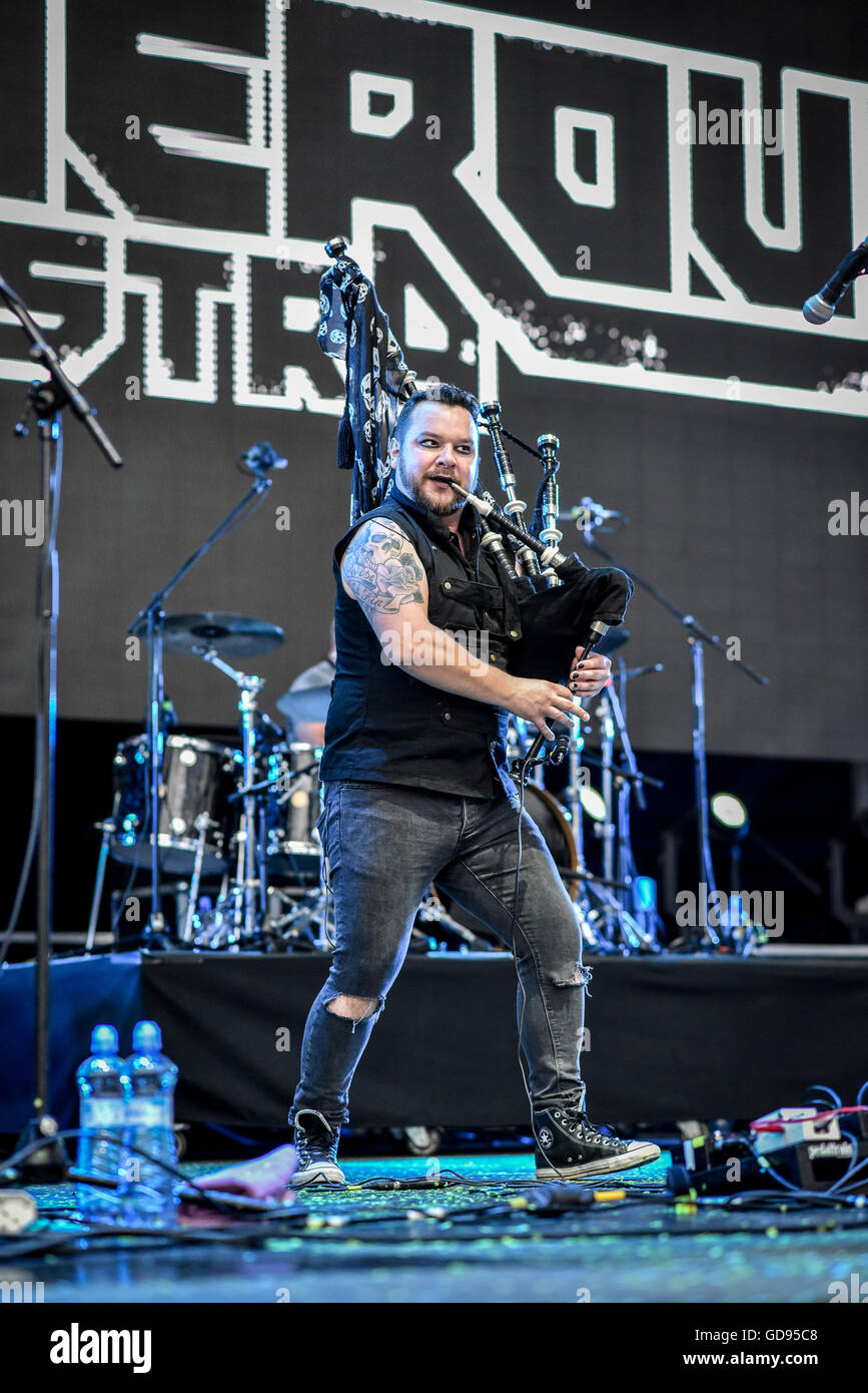 Ostrava, Czech Republic. 14th July, 2016. Ali Hutton of Scottish band ...