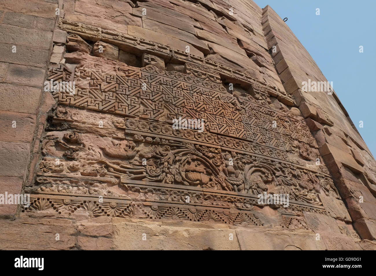 Ornate carvings on the Dhamekh Stupa. Sarnath, Varanasi, Uttar Pradesh, India. Stock Photo