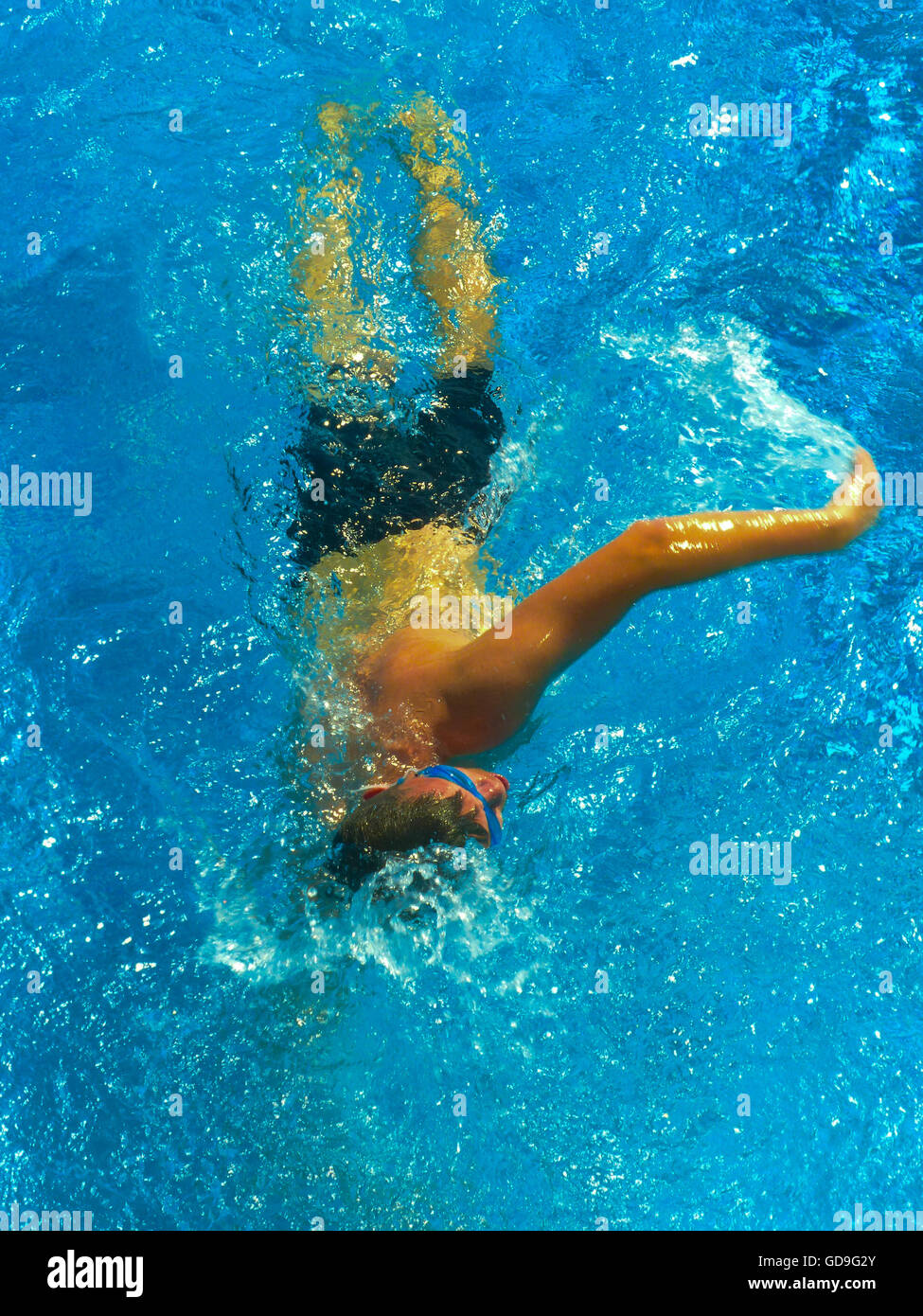 male swimming in pool Australian Crawl Stock Photo - Alamy